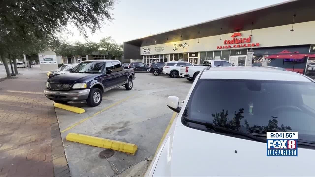 Thieves rob $6,500 from woman's car post-New Orleans holiday shopping