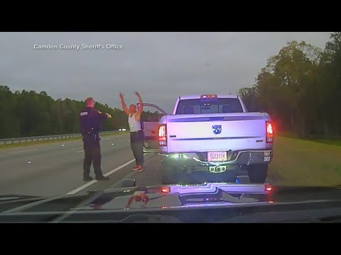 WATCH: Body cam footage shows Georgia cop shoots man on highway