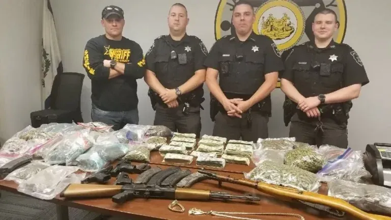 8 arrested in Jackson County after deputies find meth, fentanyl mix, marijuana, pills, more
