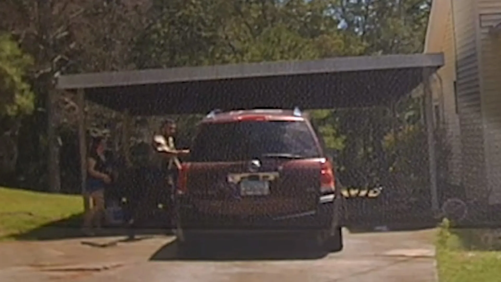 Georgia Deputies Break Car Window to Save Baby Trapped in Heated Vehicle