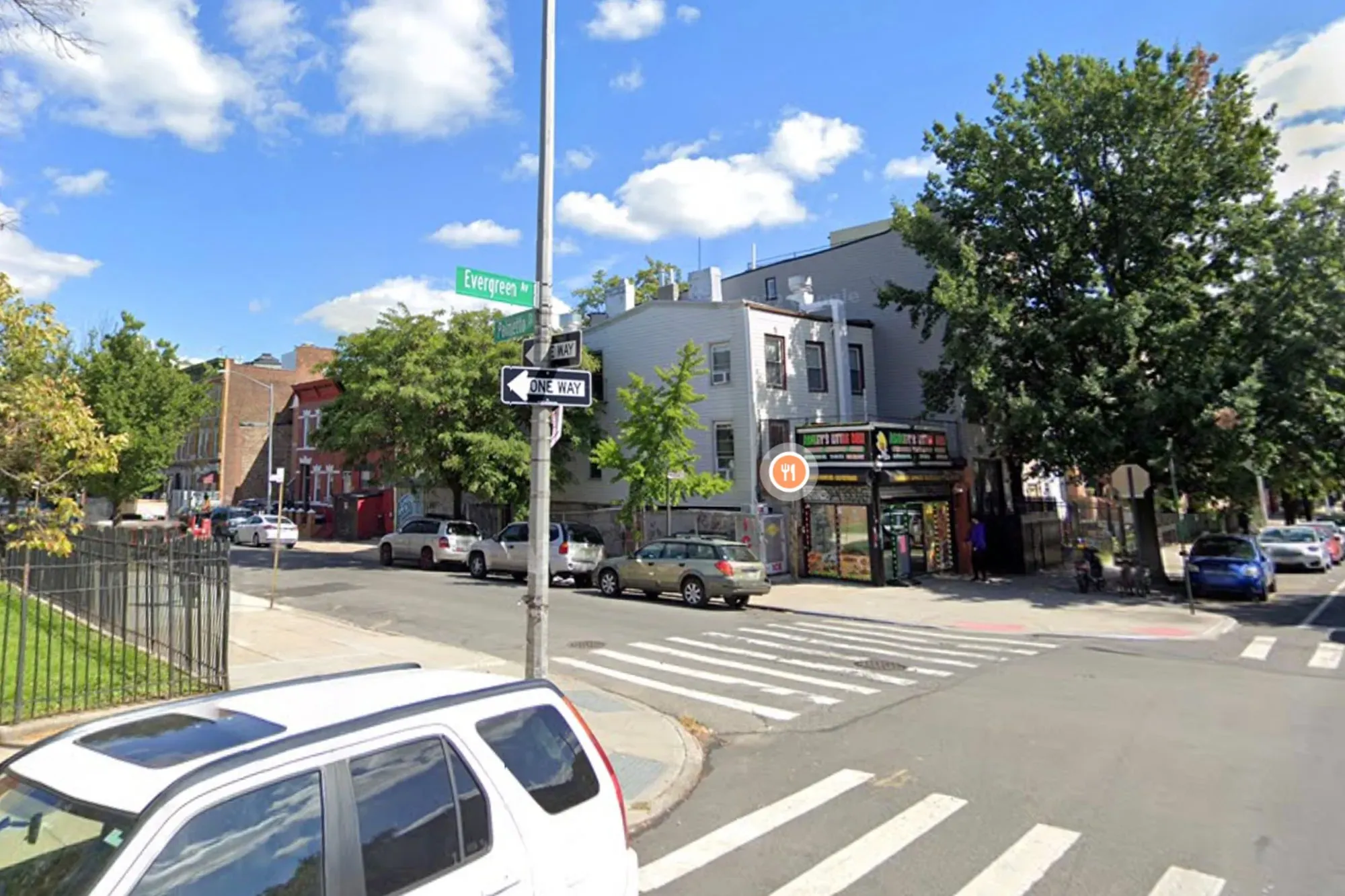 NYC man, 76, washing his car pummelled by armed thieves before getting his ride stolen: NYPD