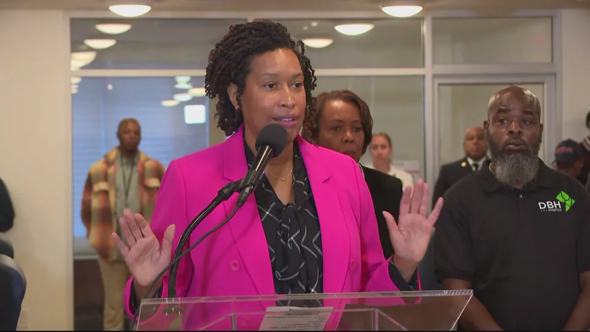 DC Mayor Advocates for Stricter Penalties for Juvenile Offenders Amid Rising Carjackings