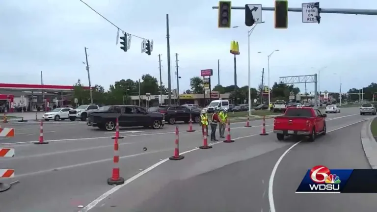 Drivers react to the first diverging diamond interchange in Louisiana