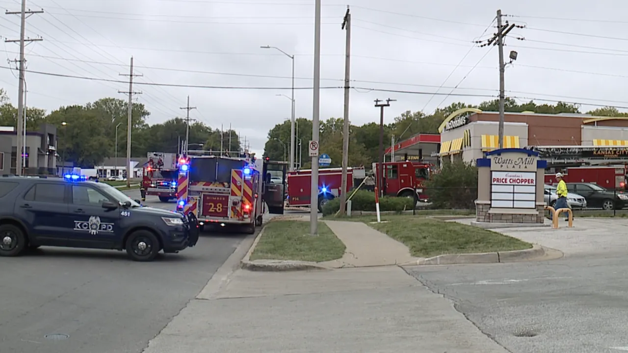 Firefighter injured while responding to blaze at McDonald's in Kansas City