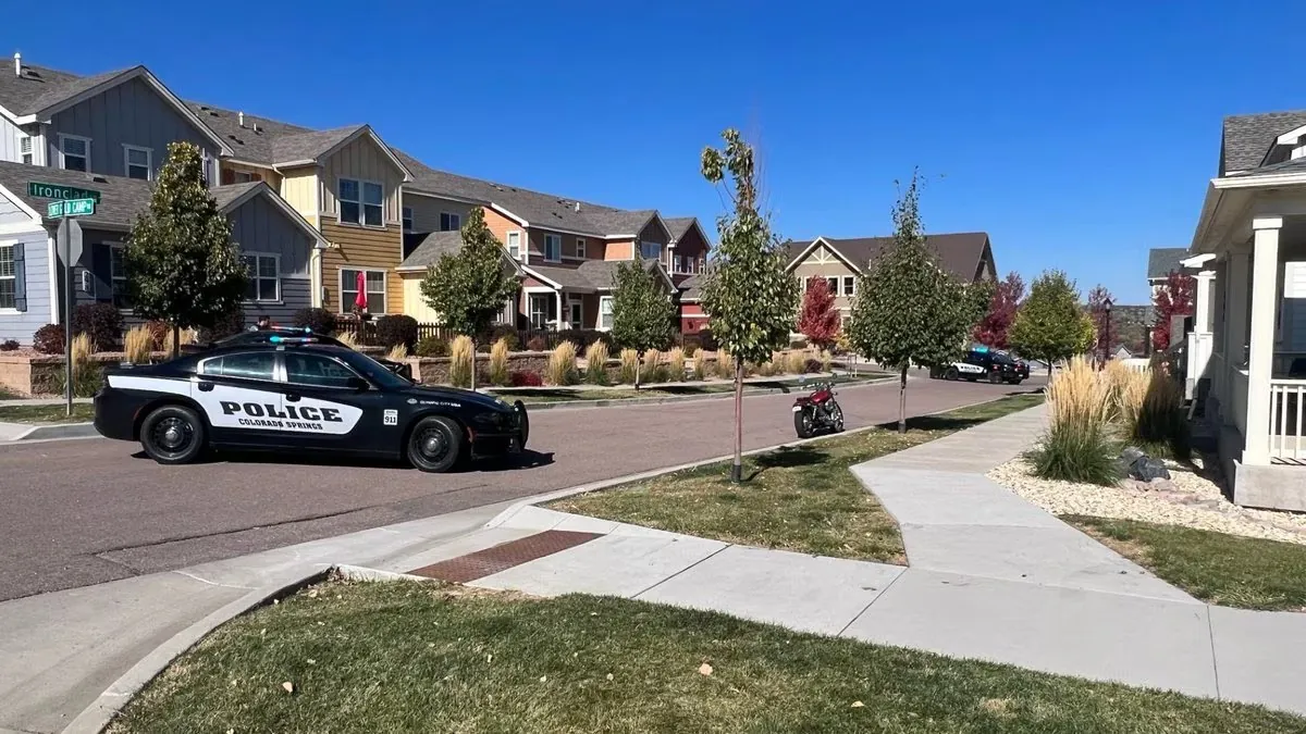 Hours-long standoff with barricaded suspect ends in southwest Colorado Springs neighborhood