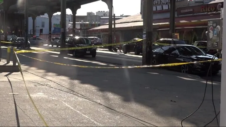 NYPD arrests suspect in deadly Bushwick gas station shooting; 2 other suspects remain at large