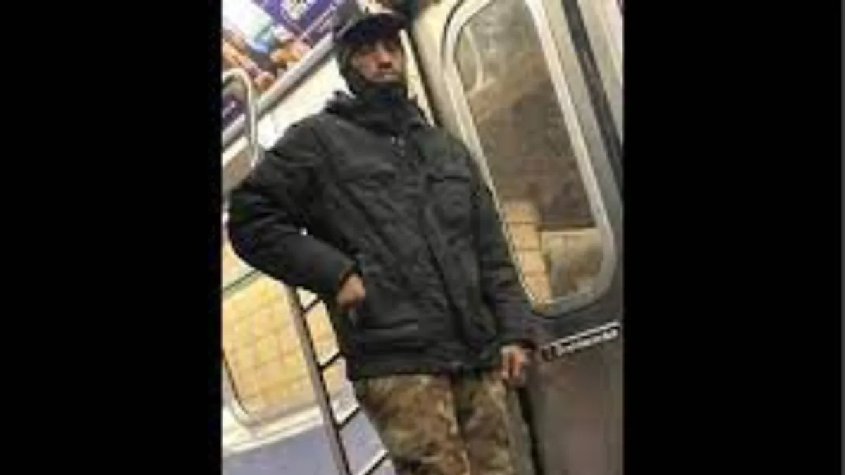 Man Exposes Himself To A 16-Year-Old Female On The Subway