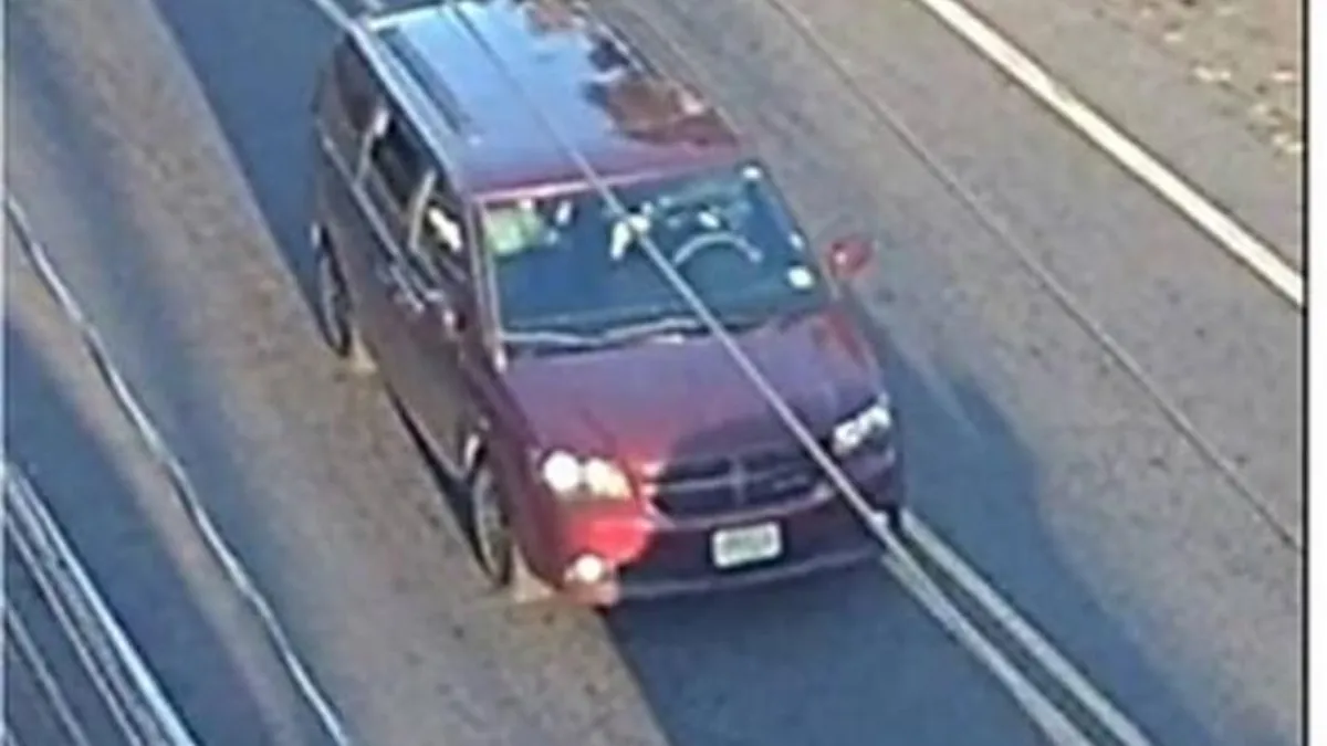 Newark Police Looking For Driver That Struck Pedestrian, Fled Scene (Photo)