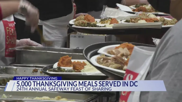 Thousands fed Thanksgiving meal during 24th annual Safeway Feast of Caring in DC