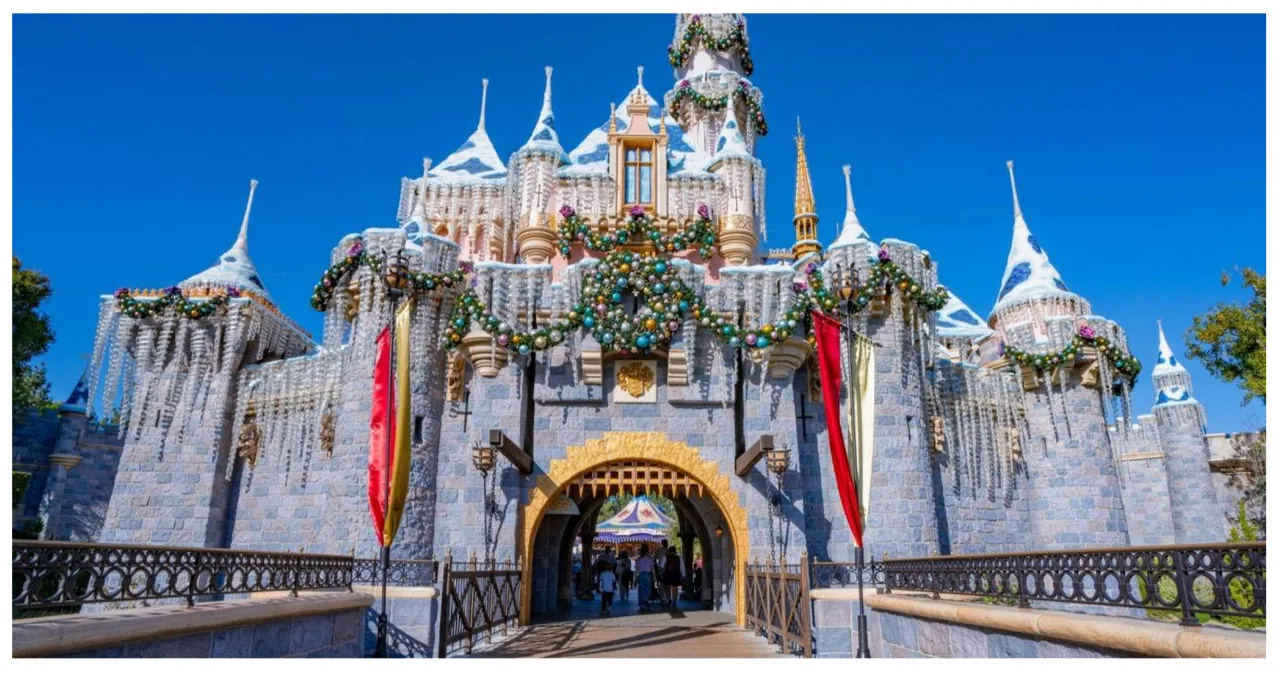 Disneyland Experiences Earthquake, Forcing Ride Evacuations