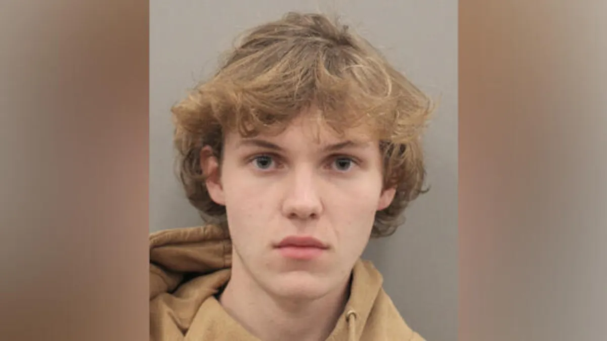 Texas teen accused of killing homeless woman offered to pay fast food workers who stopped him from fleeing: Prosecutors