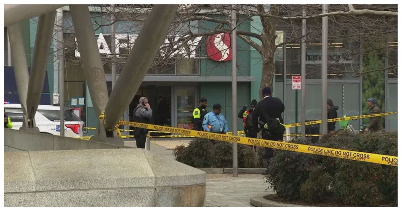 Southwest DC police have one suspect in a stabbing outside a Safeway