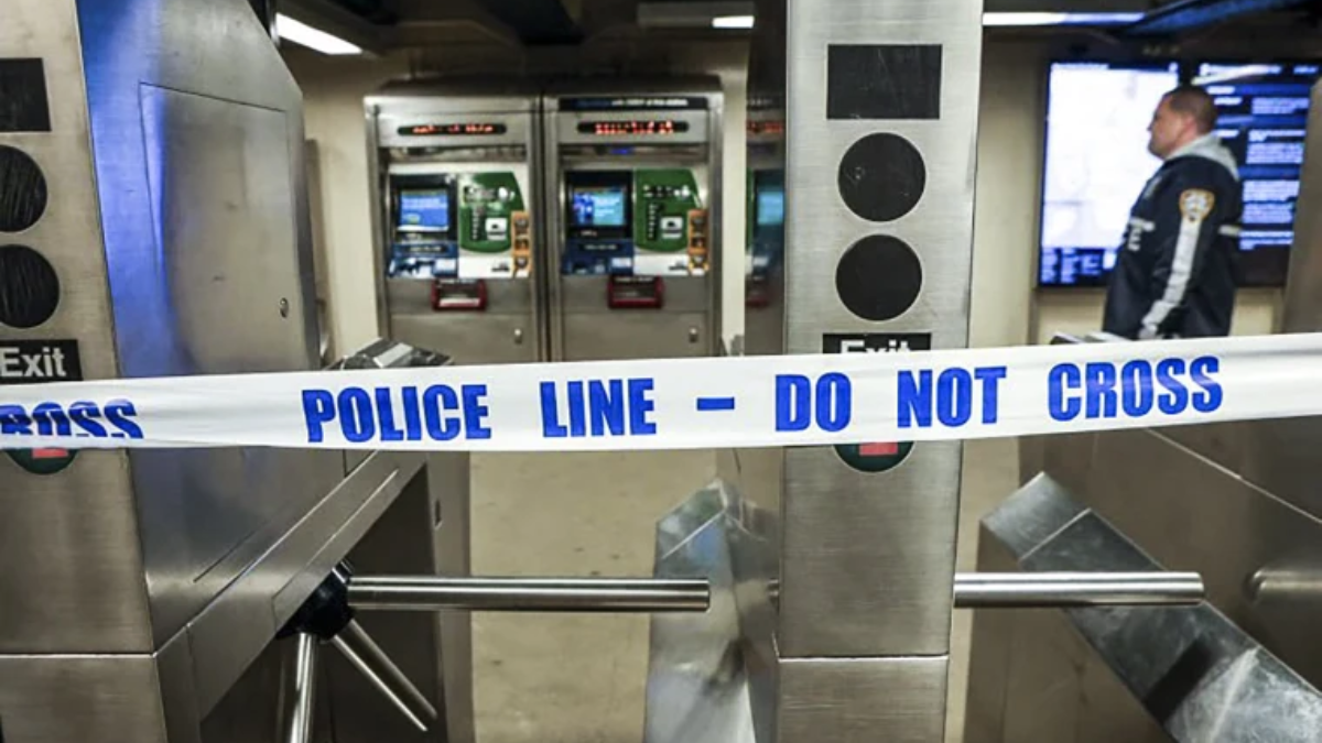1 dead, 5 injured in NYC subway station shooting: cops