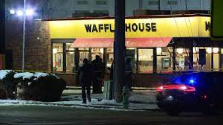 6 shots, 1 fatality at Waffle House on the Indianapolis southwest side