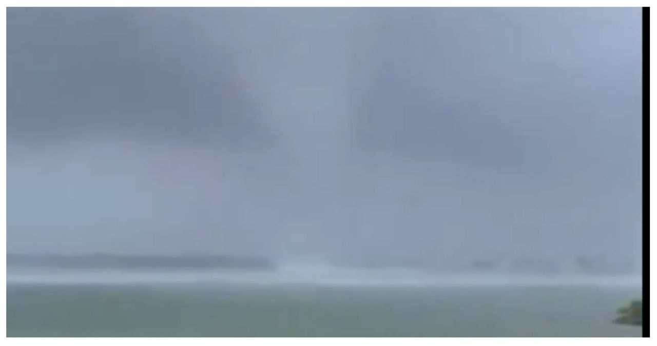 South Florida experiences tornadoes during stormy weather